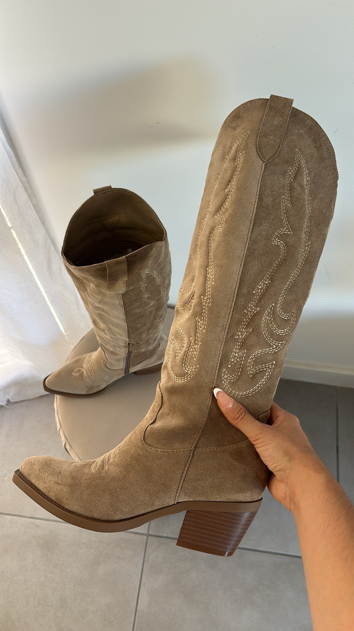 CHAUSSURES